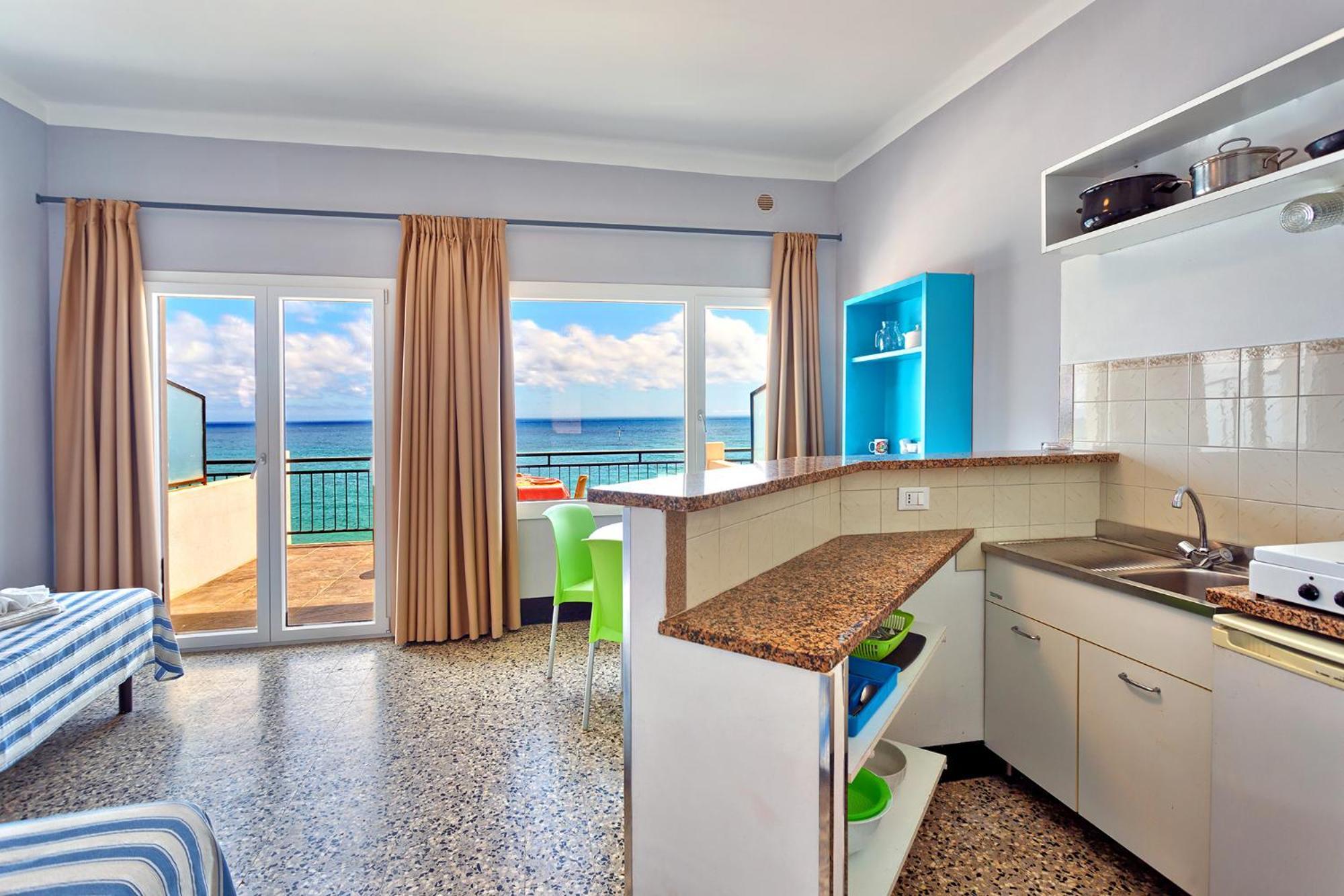 Blue Beach Bussana Nuova Esterno foto