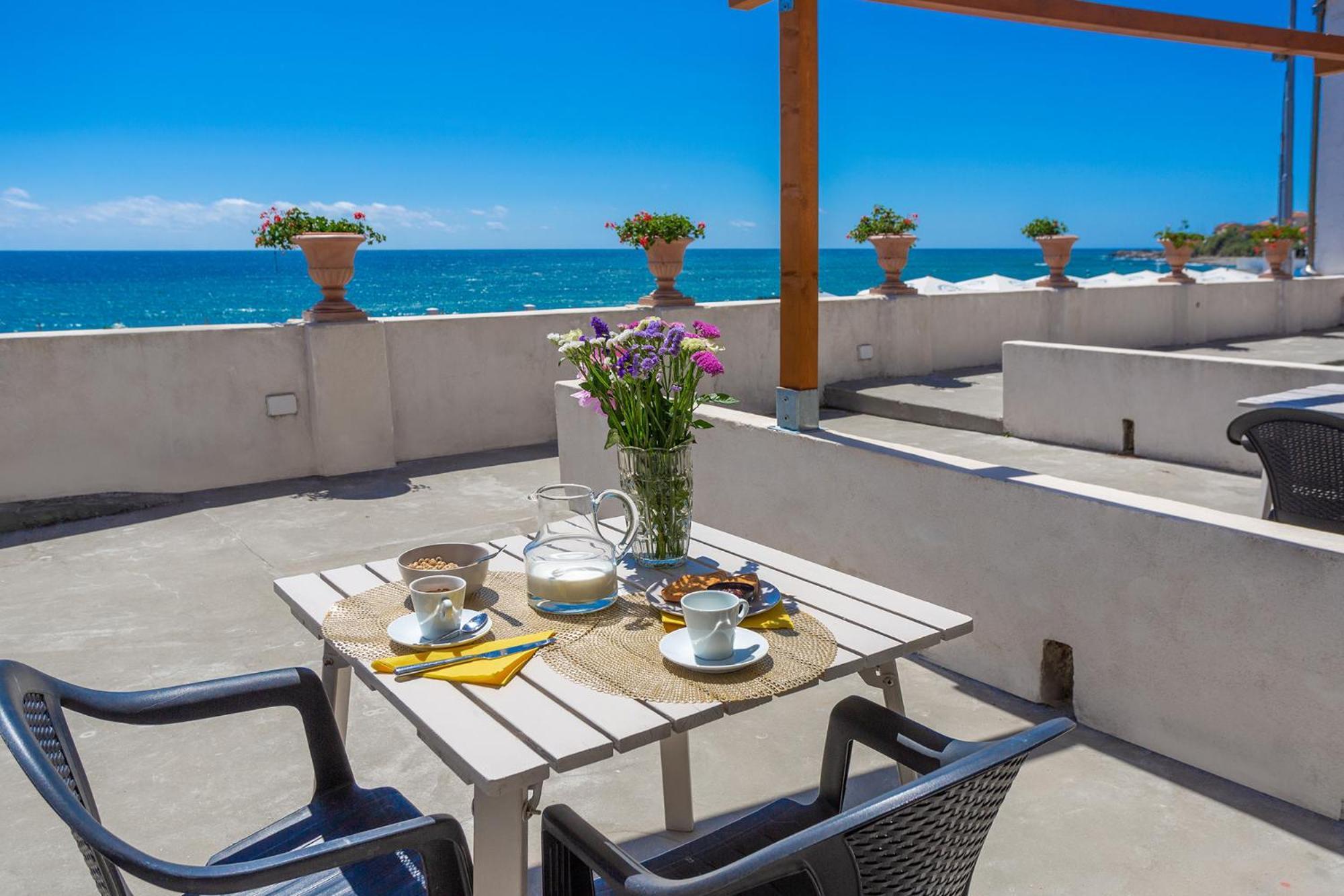 Blue Beach Bussana Nuova Esterno foto